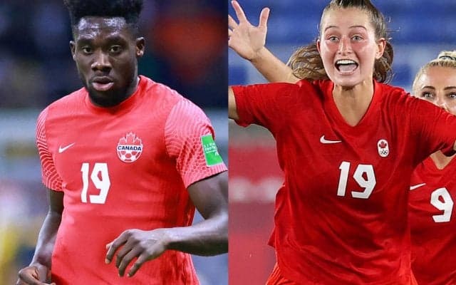 「デイビスの勝利」バイエルンDFデイビスが水着姿の彼女と抱き合うオフショットを公開！ ファンが沸く