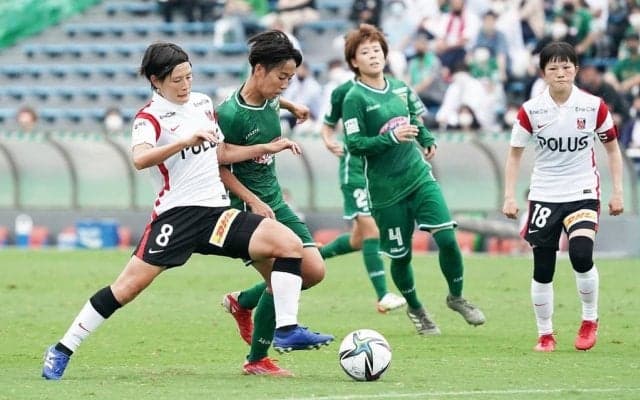 13歳の選手もいた育成年代チームの「プロ撃破」の衝撃【プロリーグスタートの年末に考える日本女子サッカー成長の方策】(1)