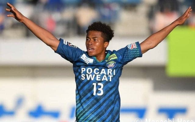 ｢パリ五輪世代｣の逸材も選出!ベストヤングプレイヤー賞獲得の鹿島MFも!?日本代表・遠藤航2世と逸材｢エンゴロ・ケント｣【Jリーグから世界へ!!海外移籍を勧める｢Jリーガー10人｣】(1)