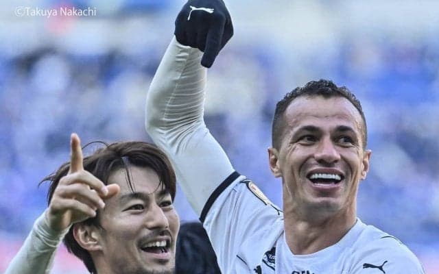 【2021年から2022年へ】「川崎フロンターレのウォームアップを見ているだけで勝負が見える」「止めるのもパスもシュートも全然レベルが違う」【Jリーグ、年末年始の大激論】(2)