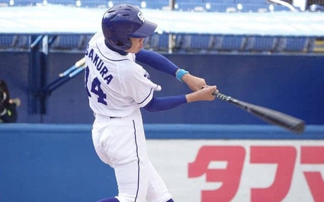 元中日右腕の次男が決勝で2打席連発　弾丸ソロ＆満塁弾…父にそっくりな顔も話題