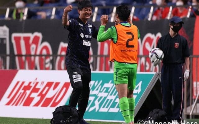【2021年から2022年へ】「日本のクラブはもう少し監督に時間を与えるべき」「湘南ベルマーレの監督交代はもったいなかった」【Jリーグ、年末年始の大激論】(3)