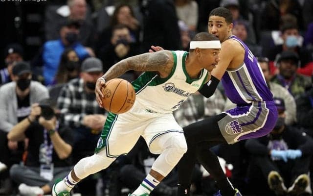 アイザイア・トーマスが契約当日にマブスデビュー！同僚は「うちのファンは愛してくれる」