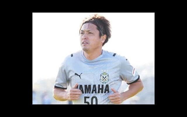 Ｊリーグ引退する人、続ける人。中村憲剛＆佐藤寿人からのエール「ヤットさんはいつまでもできるぞ」