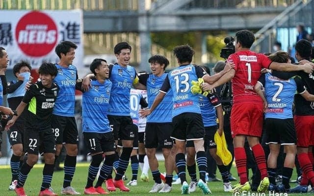 川崎フロンターレはJリーグ歴代最強だったのか?　過去の川崎と、20年前の伝説的「あのチーム」と比較する【数字で探る2021年Jリーグ】