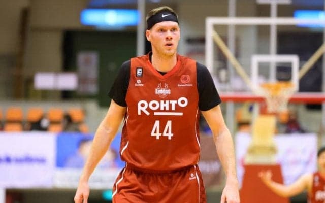 バンビシャス奈良のグレッグ・マンガーノが右脛骨骨挫傷で全治3週間