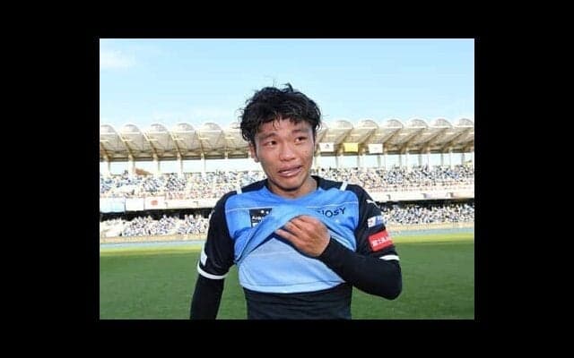 旗手怜央が川崎フロンターレで見せた濃い成長の記録。サポーターの前で見せたどの涙にも理由があった