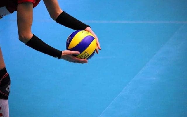 好きなバレーから「早く逃げたい」　元女子代表選手、“怒られる指導”で生じた負の感情