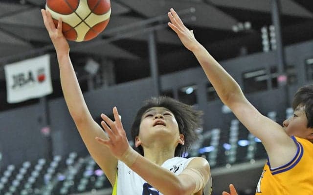 【Jr.ウインターカップ2021-22】大阪薫英女学院中が勝利、好ディフェンスで八王子市立第一中のリズムを崩す