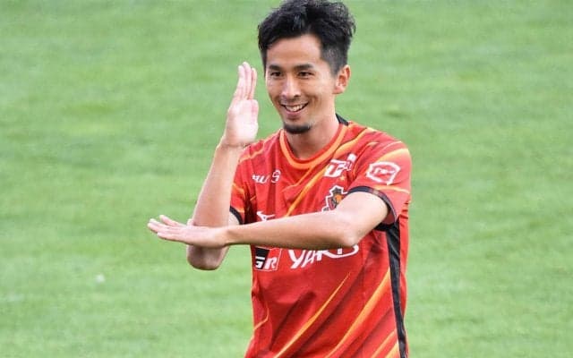 「今日から練習参加できたぜー！！」ユトレヒト移籍のMF前田直輝が労働許可を取得