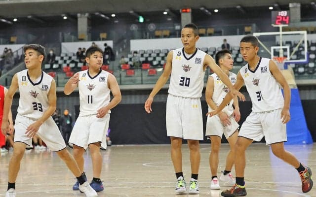 【Jr.ウインターカップ2021-22】琉球U15が快勝。名古屋U15に終始いい形を作らせず