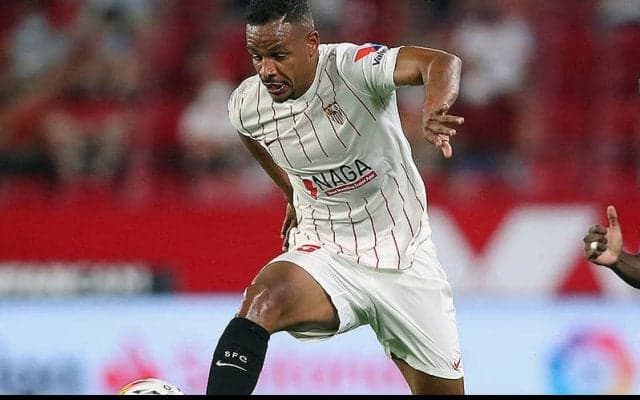 セビージャが中盤の絶対的な主力フェルナンドと契約延長!　36歳までアンダルシアに残留