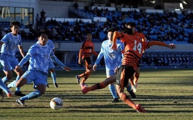 高校サッカー選手権の“嵐の眼”？山口・高川学園「14年ぶり準決勝進出」を呼んだ世界を驚かす円陣秘技「トルメンタ」！次戦・準決勝の相手は青森山田