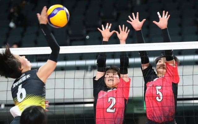 春高バレー　女子１回戦　八女学院（福岡）古豪下し初星