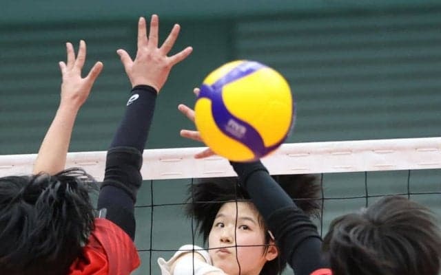 春高バレー　女子１回戦　開智（和歌山）　一進一退の激闘制す