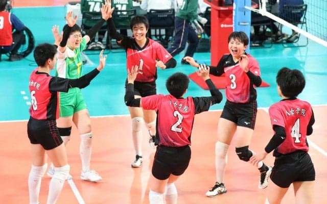 春高バレー　女子は八女学院がストレート勝ち　男子は東海大相模が２回戦へ