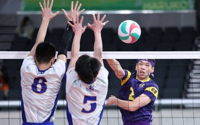 春高バレー　女子は連覇狙う就実が初戦飾る、男子は雄物川が３回戦へ