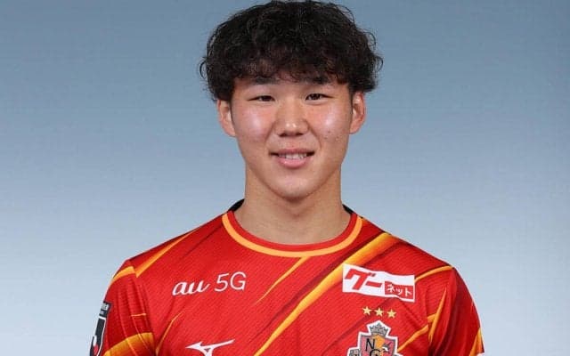 徳島、名古屋MF石田凌太郎が育成型期限付き移籍で加入「必ずJ1に戻りましょう」