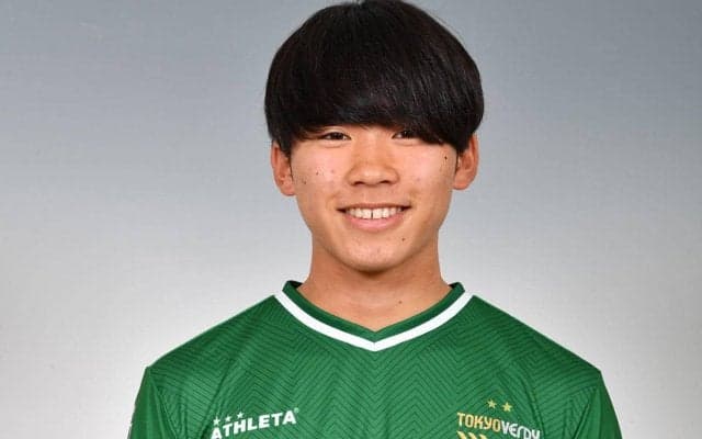 東京Vが18歳MF阿野真拓と契約更新「全力を尽くします！」