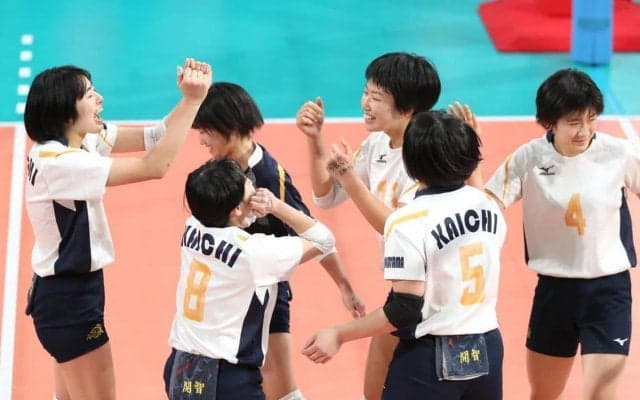 春高バレー　女子２回戦　開智（和歌山）　強豪に善戦及ばず