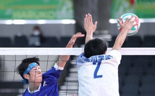 春高バレー　男子・東海大菅生　強打や速攻に苦戦