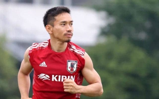 長友佑都は、実はお腹が弱かった。「体質だから仕方ない」で終わらせない、知られざる“菌トレ”の極意