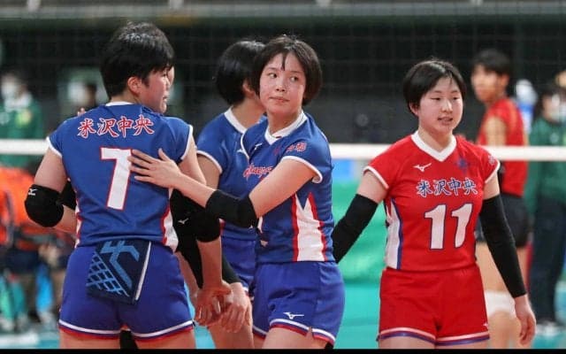 春高バレー　女子３回戦、米沢中央は逆転で敗れる