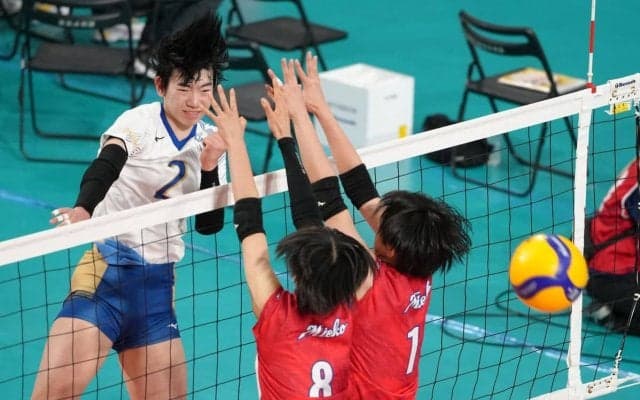 春高バレー　金蘭会、２大会ぶり４強　両エースが爆発