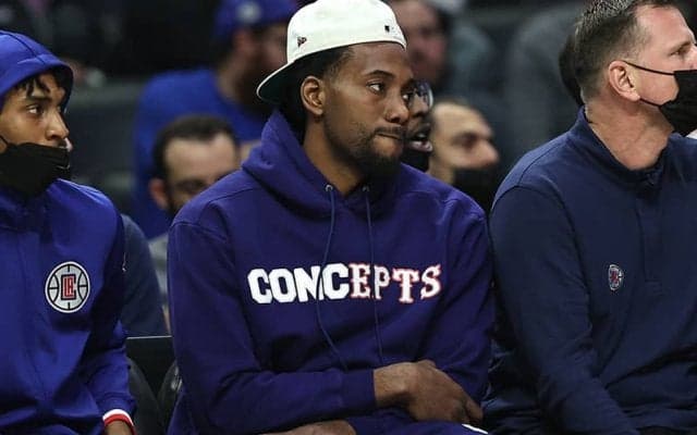 レナードの復帰は今シーズンに実現か？　現地著名記者が治療の状況を語る