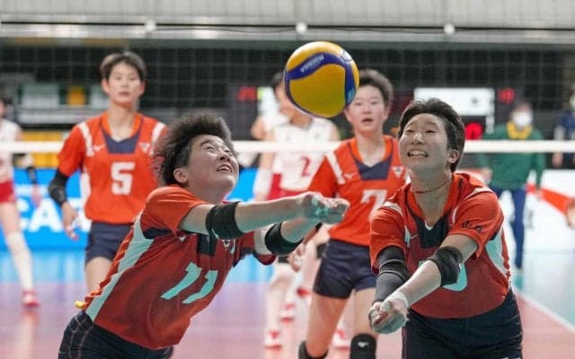 春高バレー　女子３回戦　誠英（山口）「高さ」に屈する