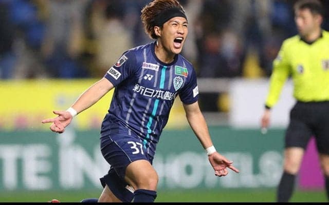 今季も躍進期待の福岡、新体制を発表！　新戦力ルキアンは「17」、金森健志は「7」に変更