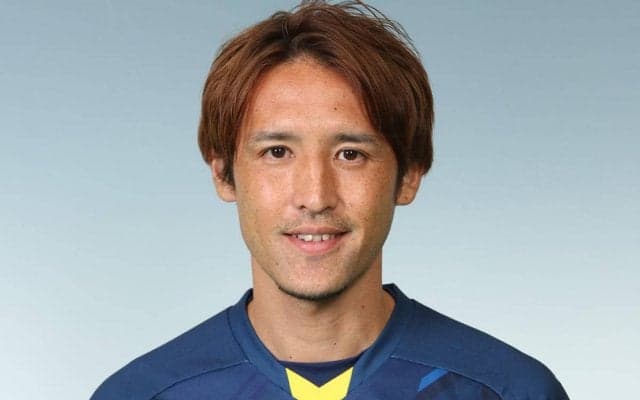 群馬が元日本代表MF細貝萌との契約更新を発表「背中でチームを引っ張っていく存在に」