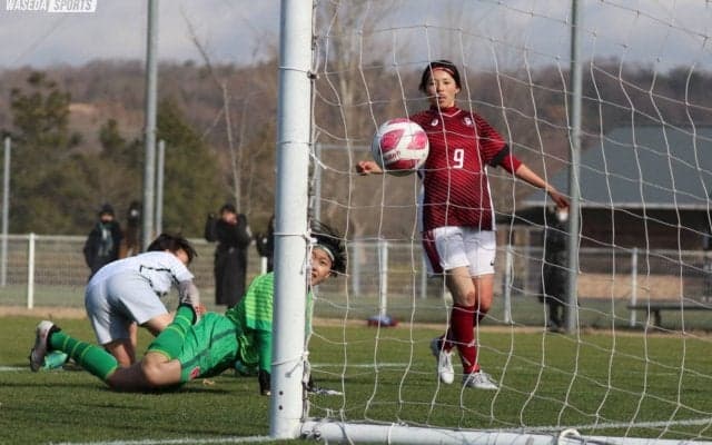 ３発快勝！　磐石の試合運びで準決勝進出！