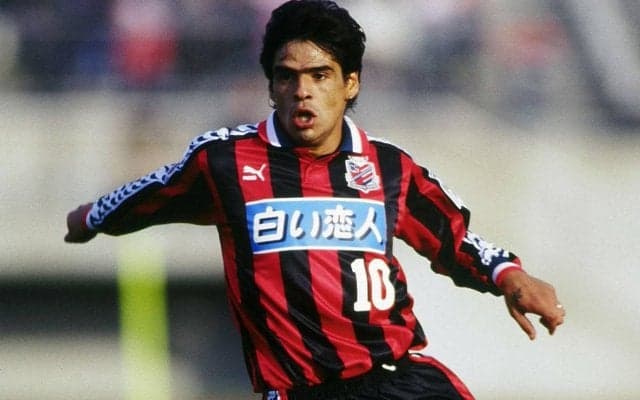 J昇格請負人だったウーゴ・マラドーナの訃報/六川亨の日本サッカー見聞録