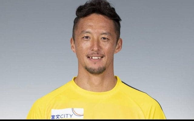 宮崎、GK石井健太との契約更新を発表 「今季はより一層“真摯”を追求していきます」