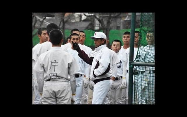 驚きの人事異動に「そんなことが起こるのか」。名将が挑む松山商の復活「古豪と言われてもなんの得にもならない」