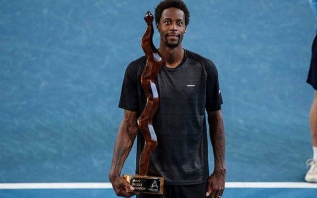 試合中にボールボーイを“救出”　咄嗟に動いた仏テニス選手に称賛「グレートガイだ」