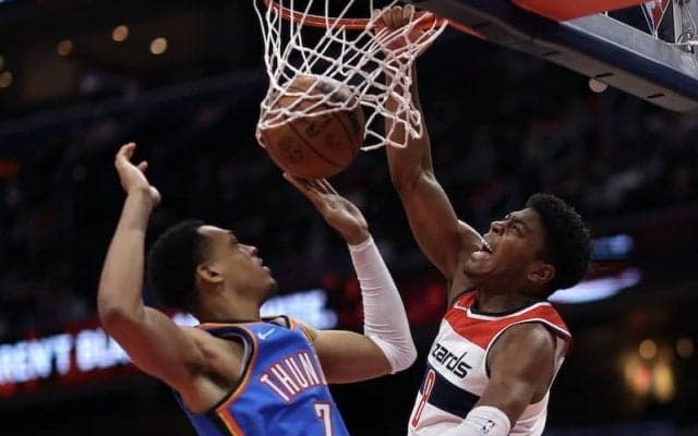 ウィザーズがサンダーとの接戦を制す…八村はホームデビュー戦でダンク含む7得点