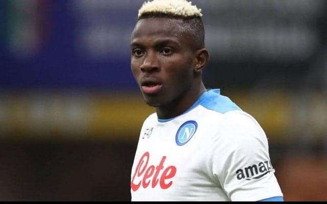 コロナと顔面骨折で長期離脱していたオシムヘンが復帰へ