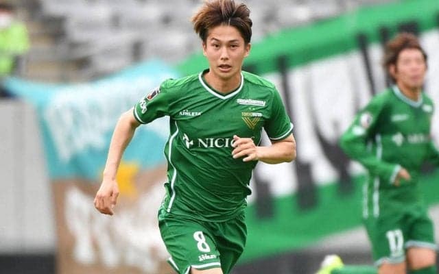 東京VのMF井出遥也がE-girlsの元メンバーでモデルの木津レイナさんと1月11日に入籍「奥さんの為にも頑張っていきます」