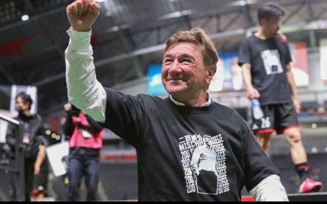 ミシャ5年目の札幌が背番号発表！ 興梠慎三はルーキー時代の「23」に、青木亮太が「11」、小柏剛が「19」に変更