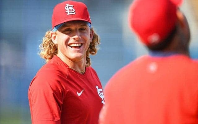 【MLB】現役GG賞選手が小学校で体育教師に　コロナで人手不足…メジャーリーガーが救いの手