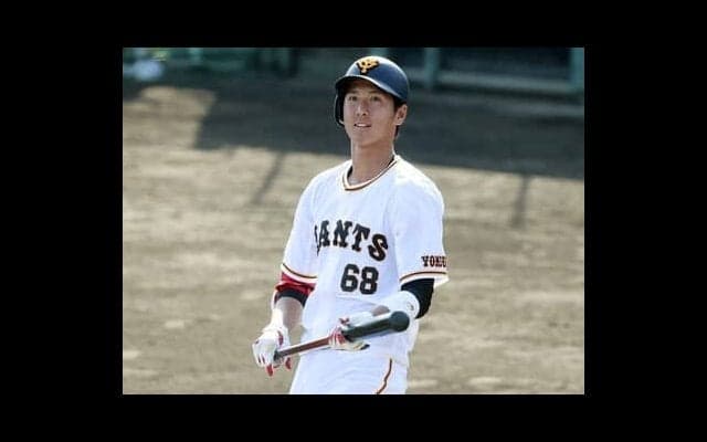 巨人の「背番号55」を受け継いだ男・秋広優人が目指すべき将来像は駒田徳広だ