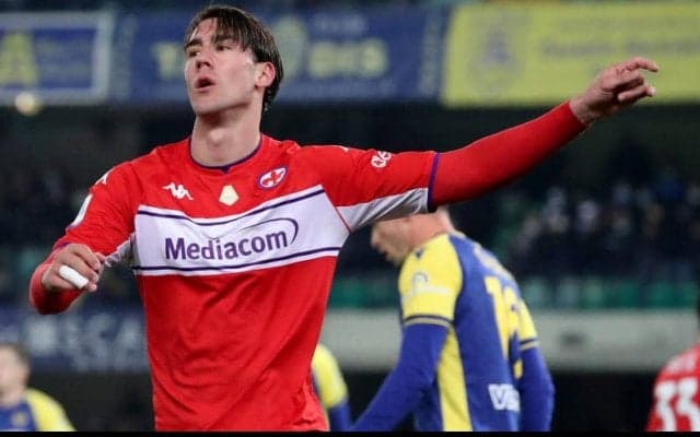 ヴラホビッチのアーセナル入り近づく？ 90億円のオファー受け入れか