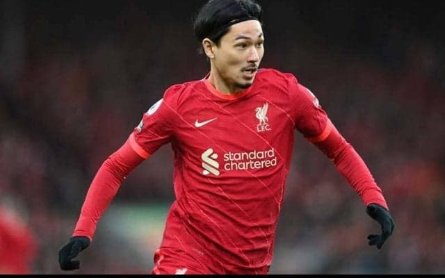 誕生日弾の南野拓実、アシストのフィルミノとの写真とともにゴールを喜び「勝利を分かち合えてうれしい」