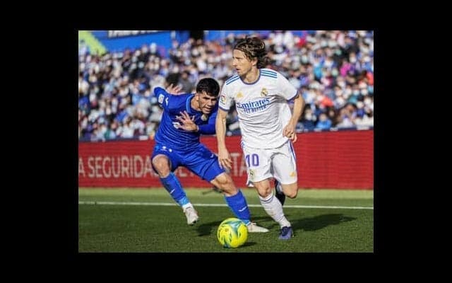 リーガで超元気なアラフォー戦士たち。モドリッチは唯一無二の存在、ホアキンは40歳に思えぬプレーぶり