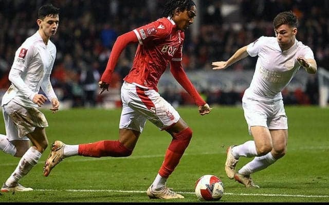 アーセナルが冨安のバックアップ獲得に動く？　敗れたFAカップで対戦の若手SB