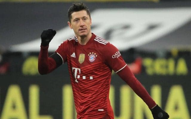 ロベルト・レバンドフスキが2年連続の｢FIFA年間最優秀選手｣を受賞!C・ロナウドが特別賞!!日本代表・吉田麻也と森保一監督が｢投票した選手｣