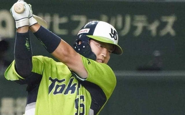 「打球音エグい」　燕村上のパワフル打撃、鈴木誠也も反応「カッコいいですさすがです」