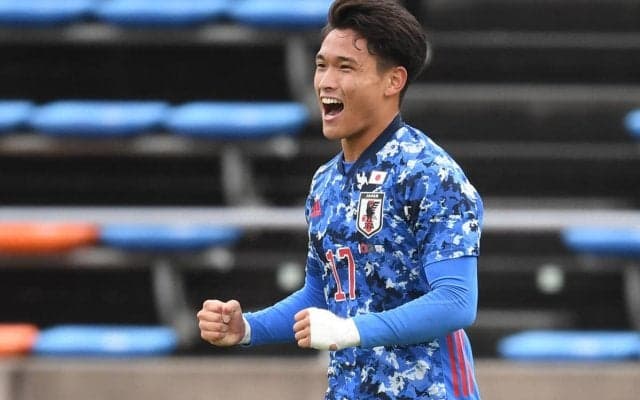 松木玖生にアルベル監督がアドバイス/六川亨の日本サッカー見聞録
